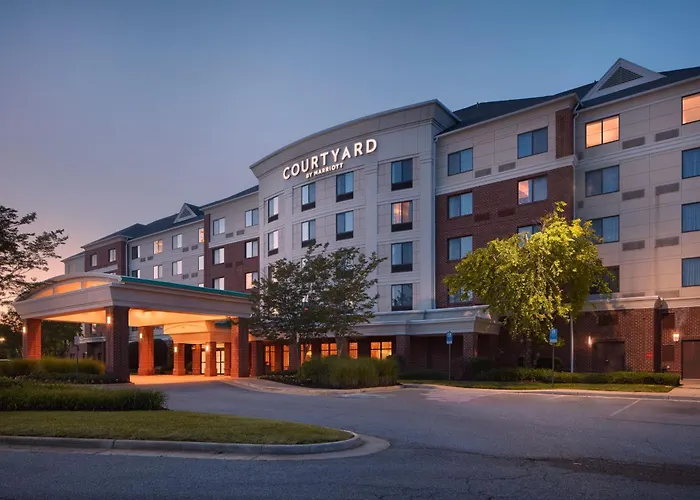 Courtyard By Marriott Winchester Medical Center