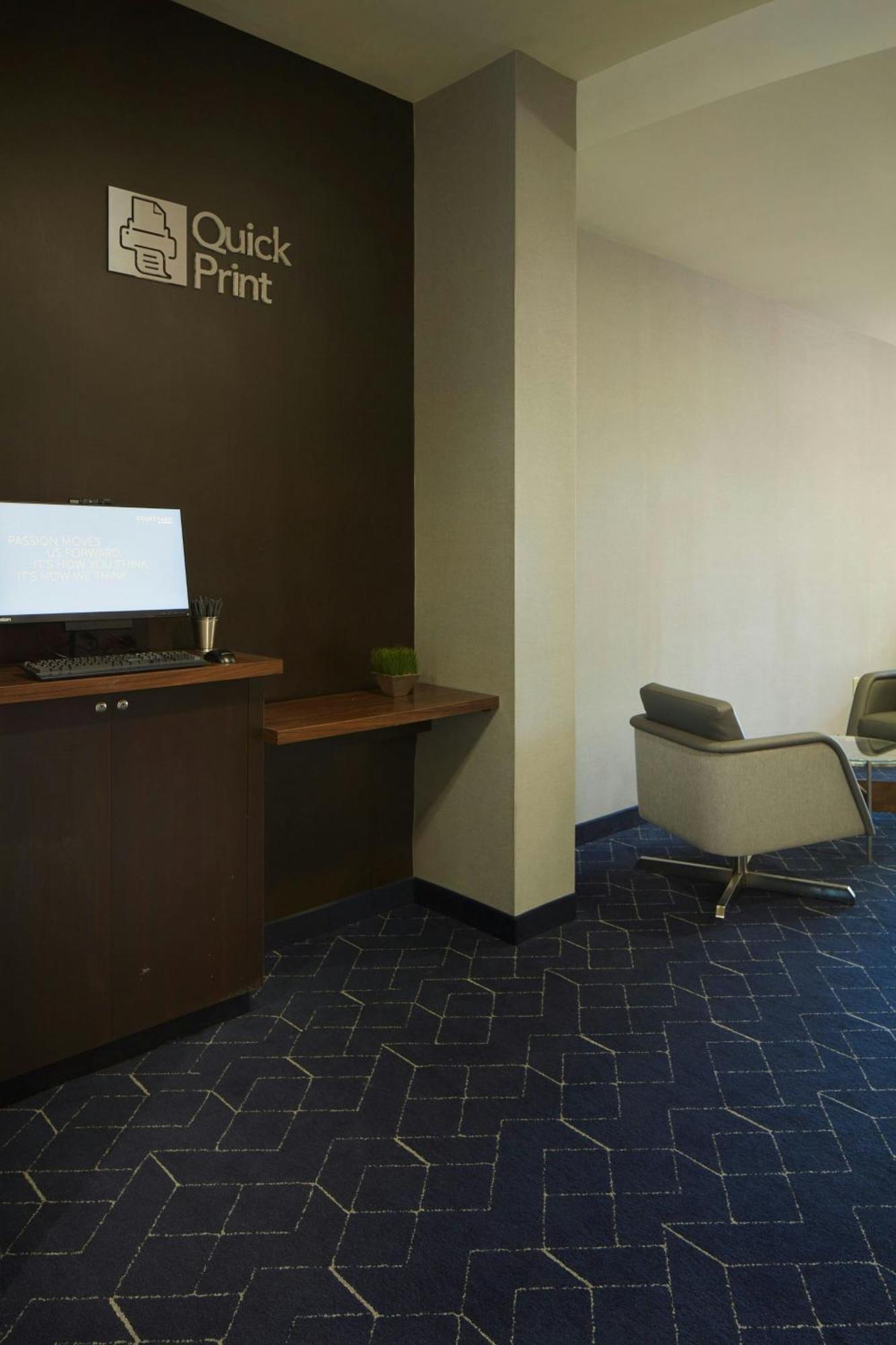 Courtyard By Marriott Medical Center Winchester