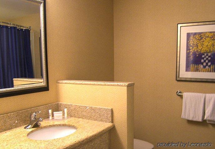 Courtyard By Marriott Medical Center Hotel Winchester